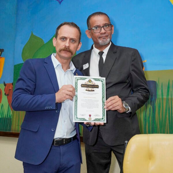 20250526 homenagem aos profissionais da segurança privada, ao lado da Conasep